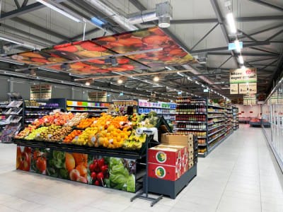 BUTIKKNETTVERK "TOPP" - Cesis - levering og montering av butikkutstyr